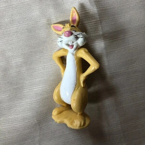 Vtg  Rabbit Cake Topper